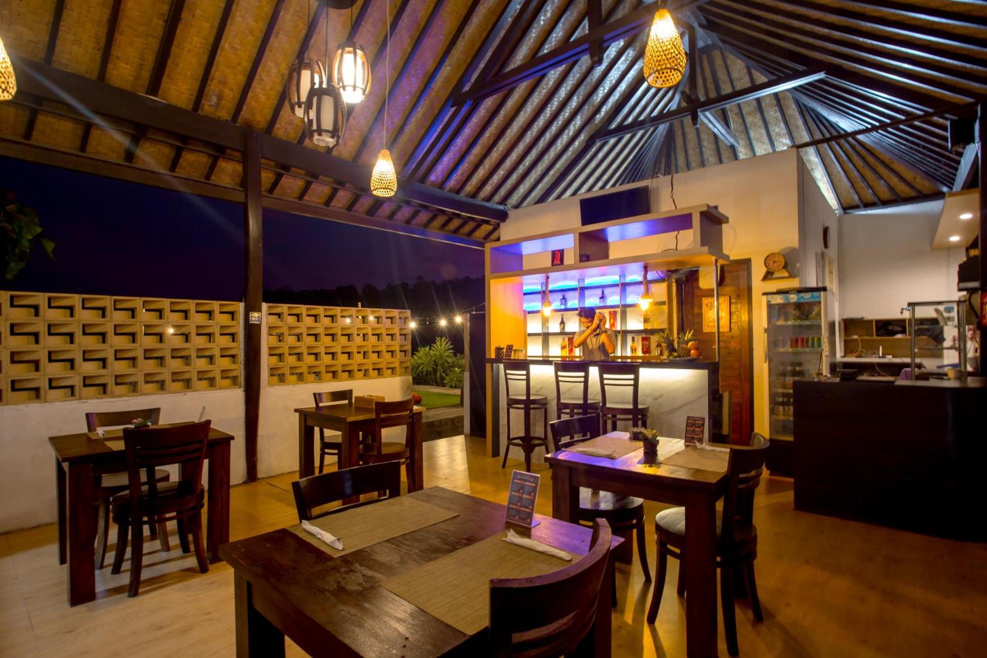 Abasan Hill Hotel And Spa Toyapakeh Ngoại thất bức ảnh